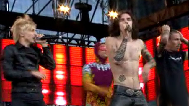 Quest Pistols - Белая стрекоза любви